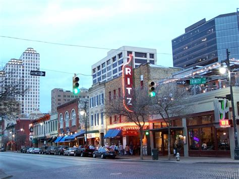 Austins Bachelorette Live Music Pub Crawl