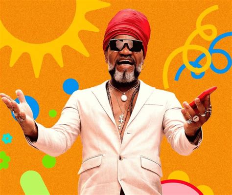 Ifood Convida Carlinhos Brown Para Interpretar Hit Da Folia Do Ver O