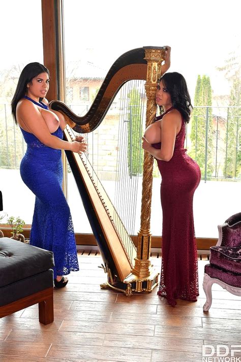 Babe Today Ddf Network Sheila Ortega Kesha Ortega Ultimate Latina Skull