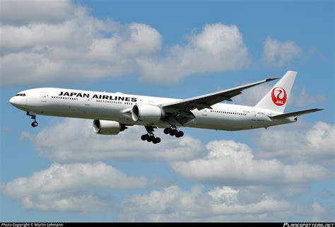 Ja J Japan Airlines Boeing Er Photo By Marlin Lehmann Id