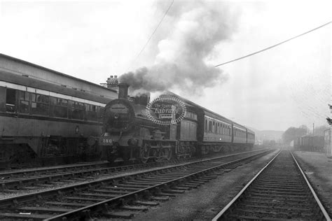 The Transport Library HL R2152 Great Southern Western Railway 0 6