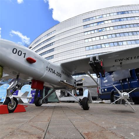 С кем Беларусь может разрабатывать беспилотники, рассказали в НАН - 19. ...