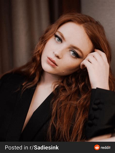 Sadie Sink Is Practically Begging For Me To Give Her My Morning Load