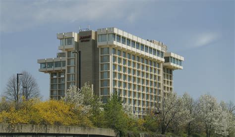 Police Clear Squatters Out Of Former Key Bridge Marriott | DCist