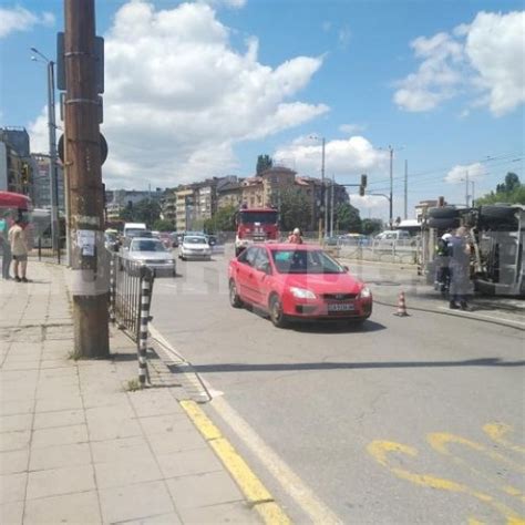 Невиждано тежка катастрофа край гара „Подуене“ в столицата СНИМКИ ...