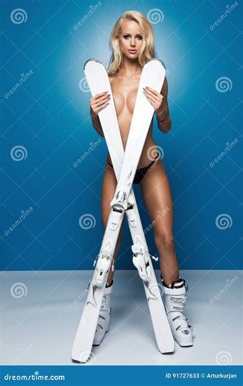 Glamorous Curvy Blonde Woman Stock Image Image Of Cold Lovely 91727633