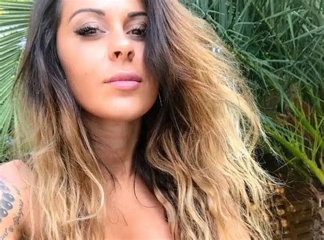 Shanna Nouveau Mec Et Retour Dans Les Anges Public