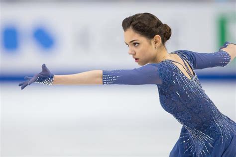 Medvedeva Wins World Title The Japan Times