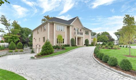 $3.95 Million Newly Built Brick Mansion In Englewood Cliffs, NJ | Homes ...