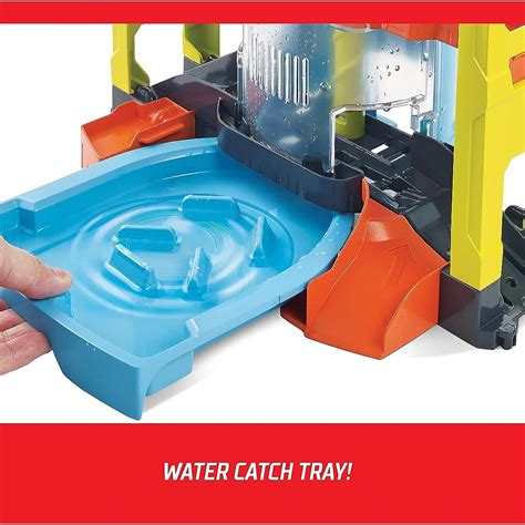 Hot Wheels Stunt And Splash Car Wash Playset