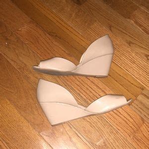 CL By Laundry Shoes Cl By Laundry Nude Patent Leather Shoes Size Poshmark