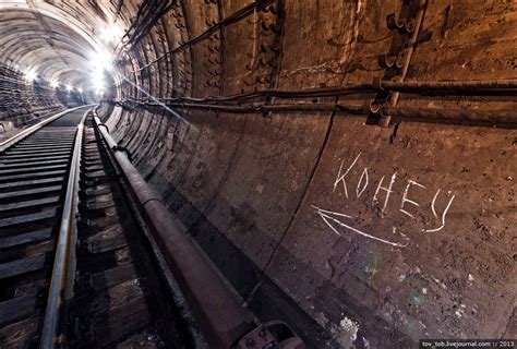 Метро, которого нет: старые тоннели возле "Театральной": tov_tob ...