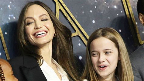 Angelina Jolie Et Sa Fille Vivienne 14 Ans Sont Toutes Souriantes