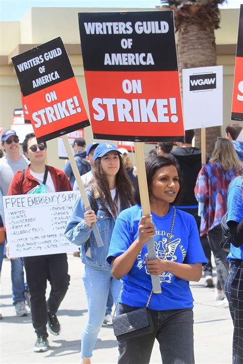 MINDU KALING Support WGA Strike Day 4 at Paramount Studios in Hollywood