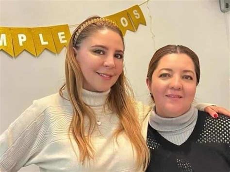 Lorena Fragoso Celebra Con Amigas Muy Cercanas