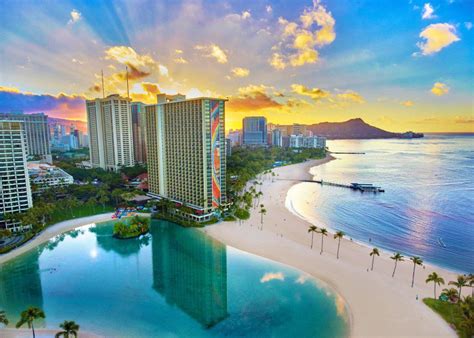 The 8 Best Waikiki Beach Hotels of 2022