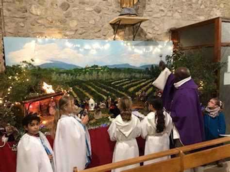 Crèche de Cairanne 2022 Paroisses de sainte Cécile les Vignes