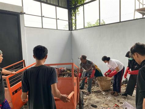 Pemkab Ksm Bank Sampah Sumber Kahuripan Desa Sumberwuluh Lumajang