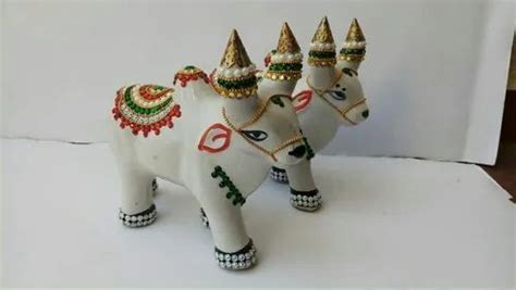 Stone Work Red,white Wooden Bell Gadi, For Marriage.,decorate at Rs 325 ...