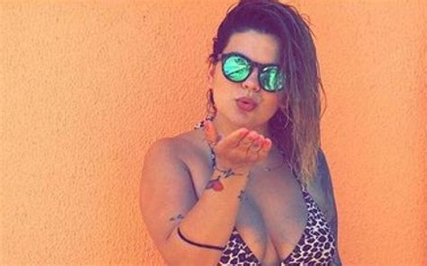 Fanny Rodrigues Mostra Se Sem Pudores E Fotografa Corpo P S Parto Em