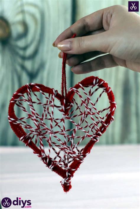 Diy Hanging Heart Wall Decor