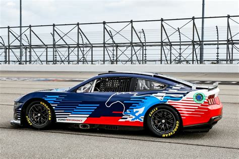 Ford Mustang Heads To Nascar Cup Series With Realistic Looking