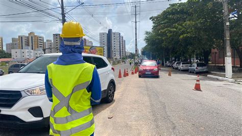 Trecho Da Avenida Abel Cabral Interditado Para Obra De Saneamento