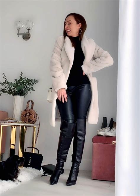 10 Ways To Wear Leather Pants Sydne Style Outfits How To Style Leather Pants Leather Pants