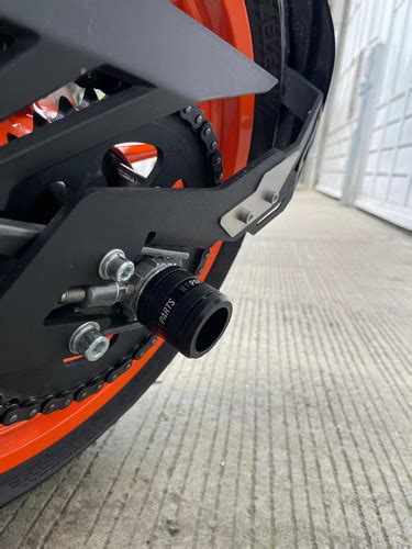 Slider De Ejes Delanteros Y Traseros Ktm Duke Y Cuotas Sin