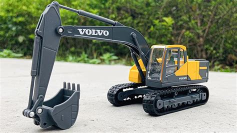 MAINAN EXCAVATOR HIDROLIK REMOTE CONTROL EKSKAVATOR YouTube