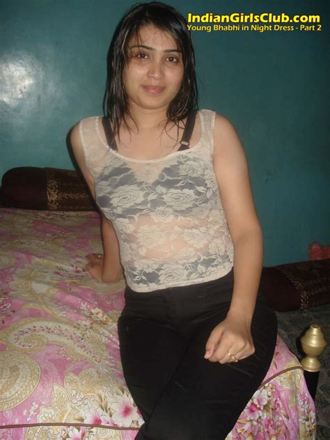 14 Sexy Bhabhi Pics Indian Girls Club Nude Indian Girls Hot Sexy Indian Babes