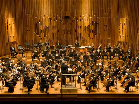The Throne Room/End Title | John Williams: London Symphony Orchestra ...
