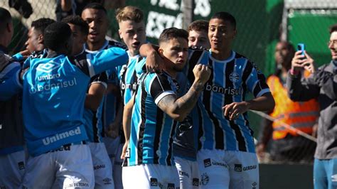 Freddy não é o único paraguaio a marcar um gol pelo Grêmio na Copinha e