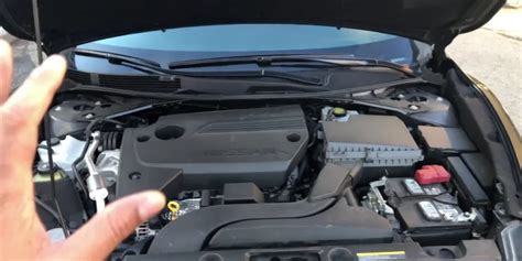 What Size Battery For A 2015 Nissan Altima