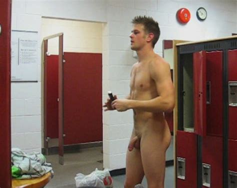 Flaunting In The Locker Room Page 105 Lpsg