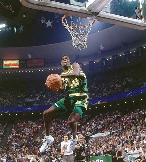 Shawn Kemp 1992 Slam Dunk Contest Basketball Art Basketball Legends Love And Basketball