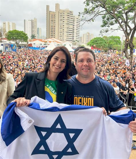 Rodolfo Nogueira participa de marcha pra Jesus em defesa da família e