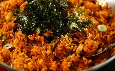 Kimchi Fried Rice Kimchi Bokkeumbap Recipe Maangchi