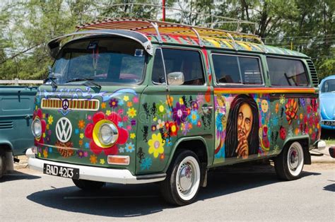 Hippie Volkswagen Kombi foto de stock editorial. Imagem de recolhimento ...