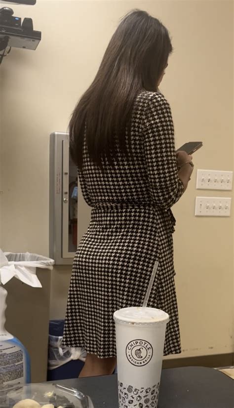 Thick Latina Coworker Pt Spandex Leggings Yoga Pants Forum