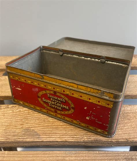 Vintage Tins Blue Box Vintage