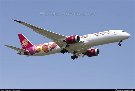 B D Juneyao Airlines Boeing Dreamliner Photo By Lixing Moo