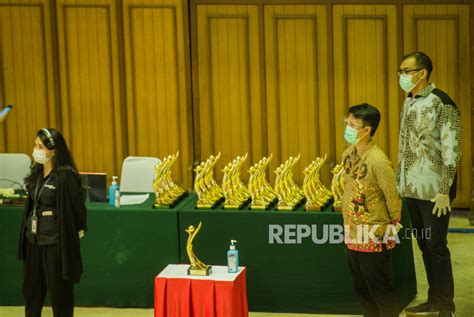 Adaro Kembali Raih Proper Emas Dari Kementerian Lhk Republika Online