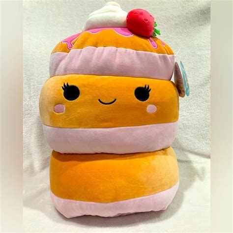 NWT Original Squishmallows Sawtelle Strawberry Shortcake Pancakes 16