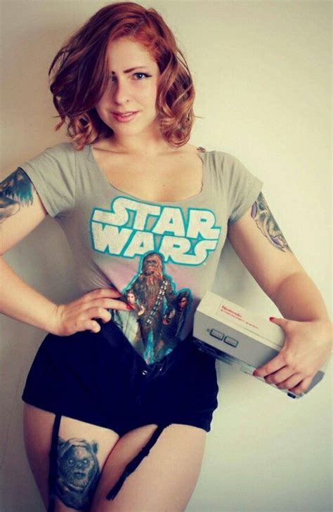 Pin By Gotye Goose On My Star Wars Bored Geeky Girls Women Star