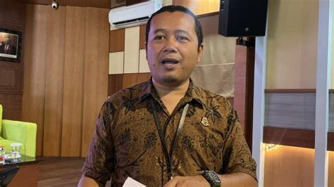 Kejati Bali Periksa Saksi Kasus Pungli Fast Track Tribun Bali