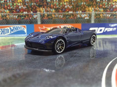 Julian S Hot Wheels Blog Pagani Huayra Roadster New For Hw Exotics