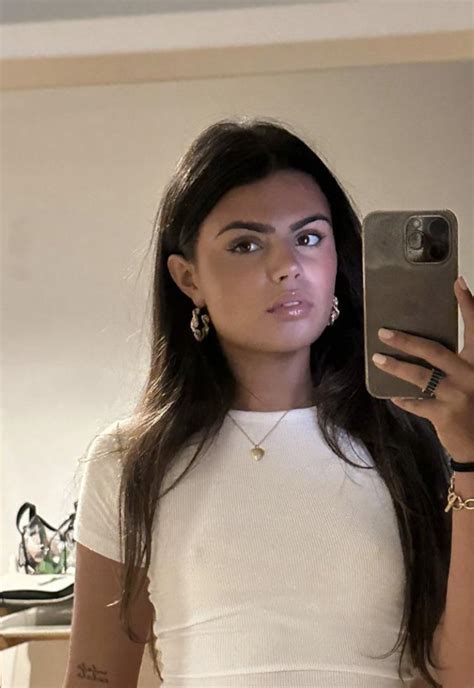Hot R Pokies