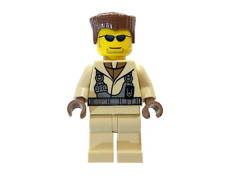 LEGO Set Fig Hot Rod Driver Tan Outfit Rebrickable Build