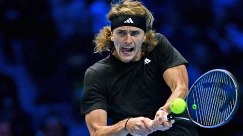 ATP Finals Zverev überrascht mit Sieg gegen Alcaraz NDR de Sport